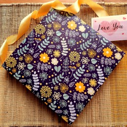 Chocolate Gifts Online Delhi