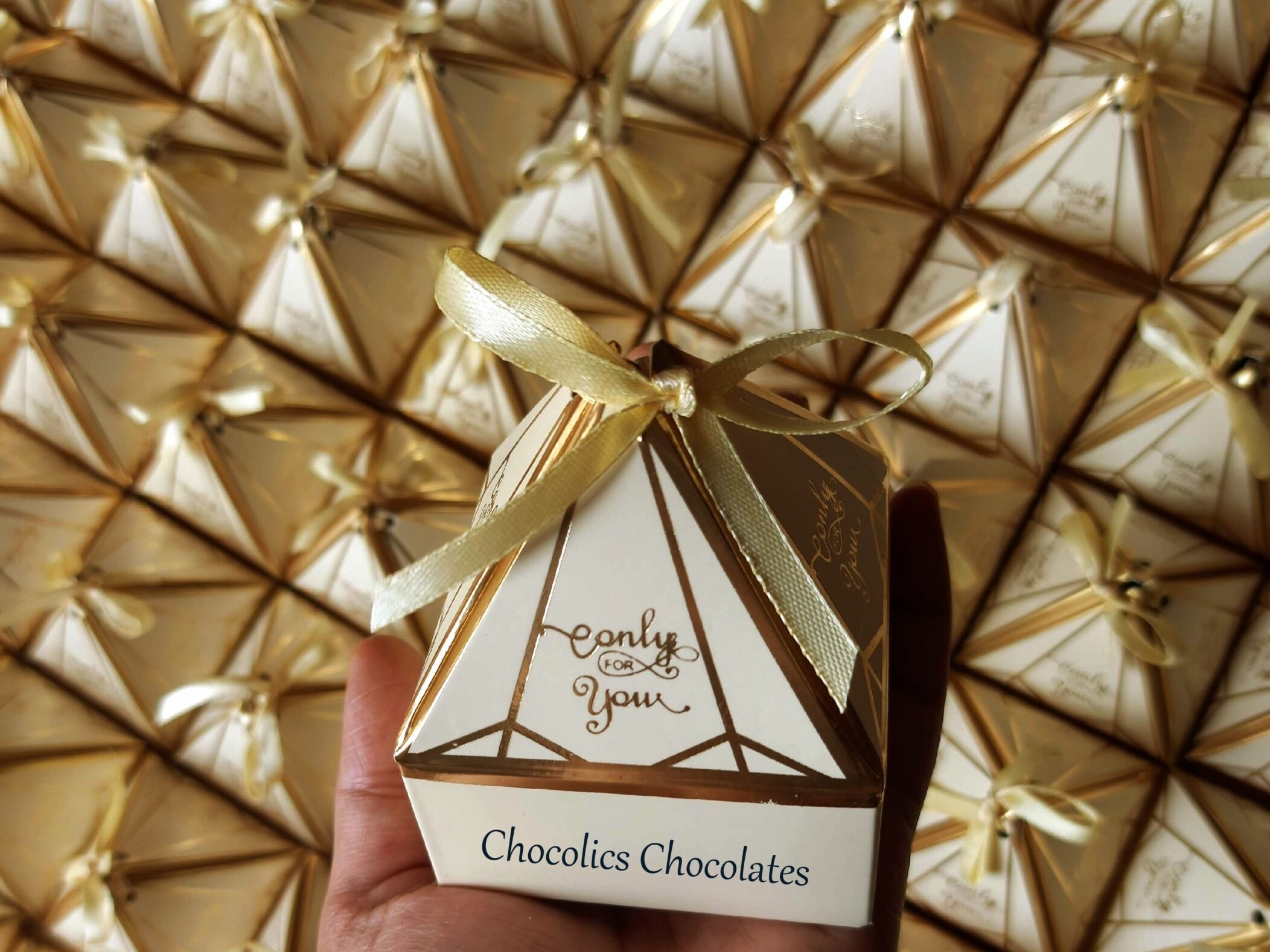 Pyramid Favor boxes 24 Favor chocolate gift boxes
