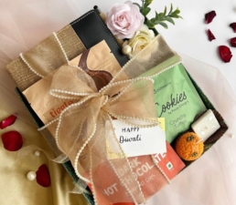 customized event hampers 28 customized event hampers